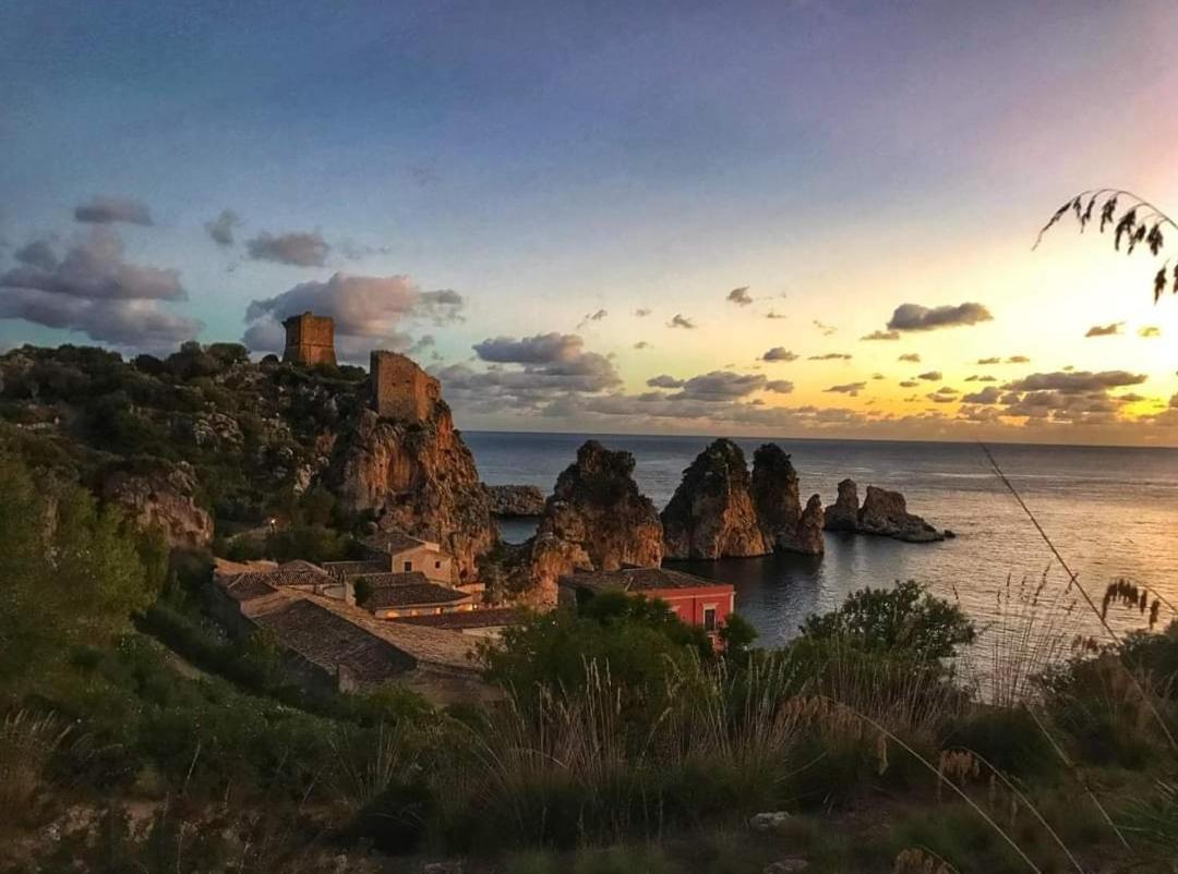 Casa Vacanze Alexia Trapani Exteriör bild
